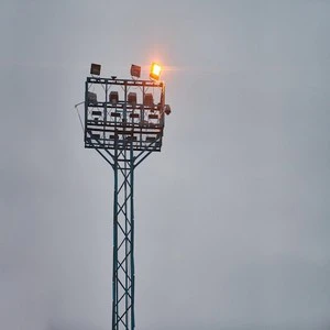 Torre Iluminação